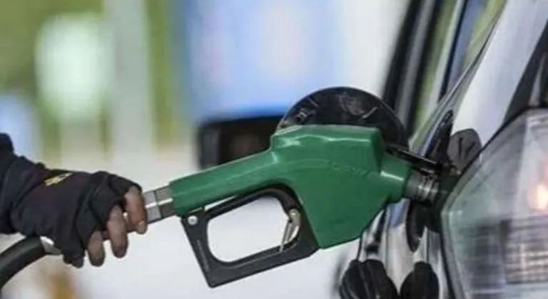 Benzin ve Motorine Yeni Zam Yapıldı