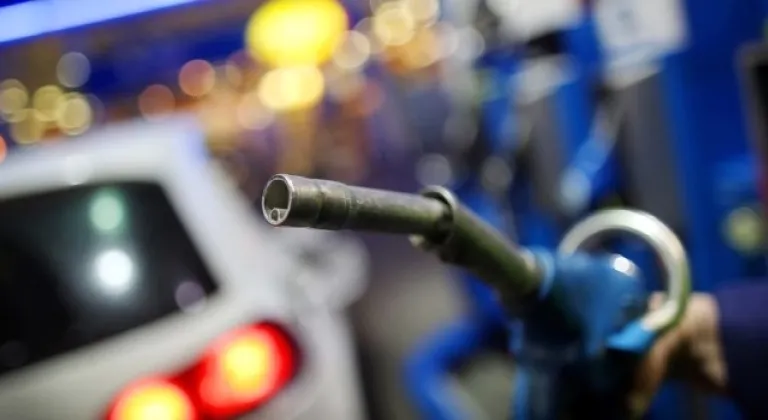 Benzine 25 kuruş indirim geliyor