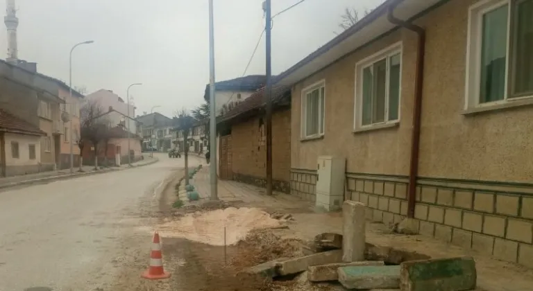 Bilecik Pazaryeri'nde üst yapı çalışmaları başladı