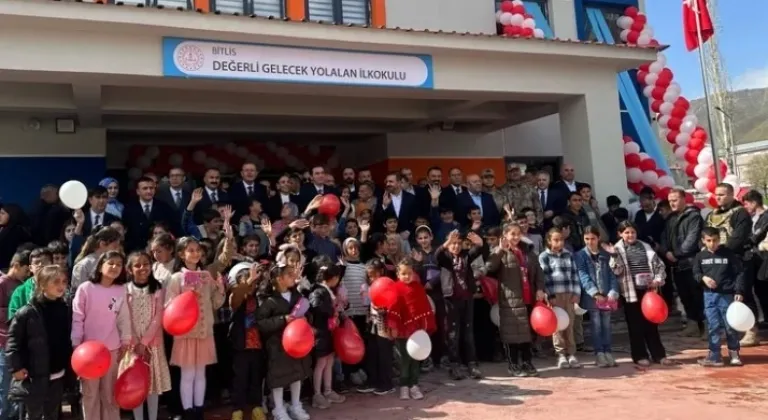 Bitlis’te 11’inci Köy Okulu Hizmete Açıldı