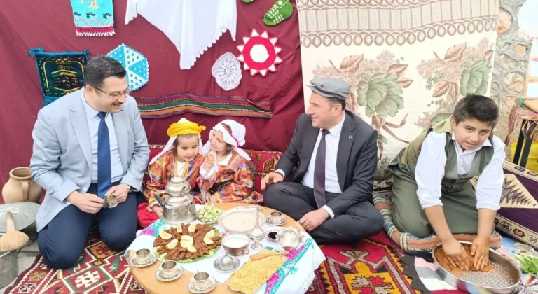 Bölükyayla Ortaokulu TÜBİTAK 4006 Bilim Fuarı’na ev sahipliği yaptı