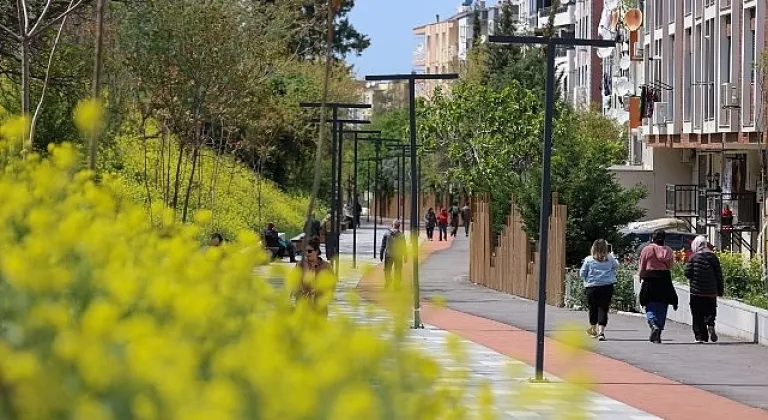 Buca'nın nostaljik demiryolu hattını günümüze taşıyan projede son viraj
