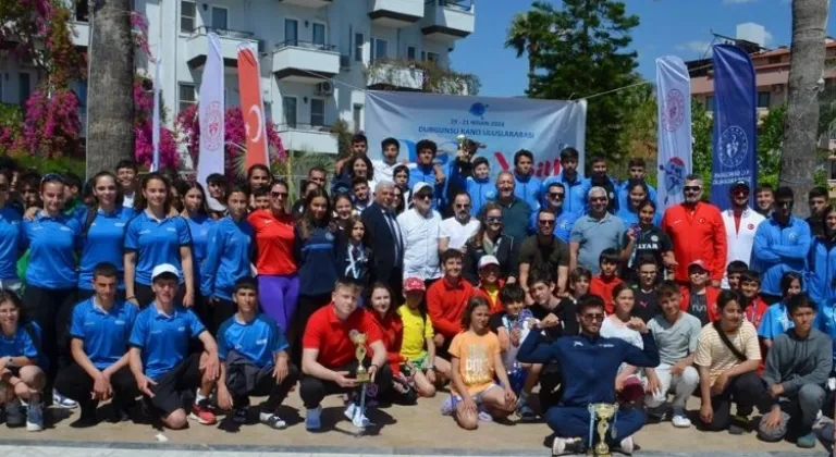 Bursa Büyükşehir Belediyesporlu kanocular Muğla’da 12 madalya 1 kupa kazandı