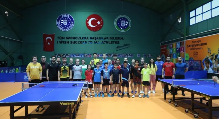 Bursa Büyükşehir'den Depremzede gençlere sportif destek