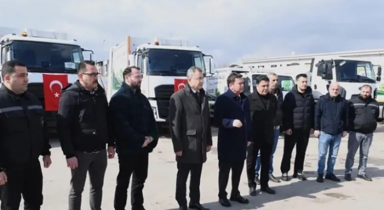Bursa Osmangazi Belediyesi, Temizlik Filosuna 17 Yeni Araç Kazandırdı