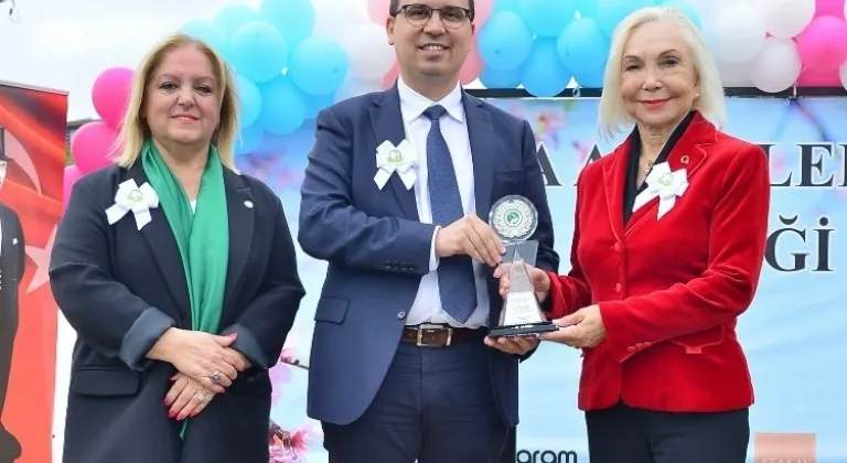 Bursa'da Anneler Geleneksel Buluşmalarını Gerçekleştirdi