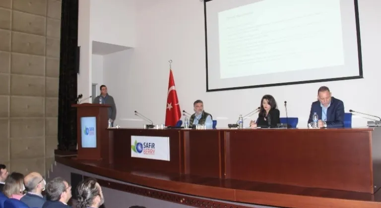 Bursa'da maviyemiş üreticiliği anlatıldı