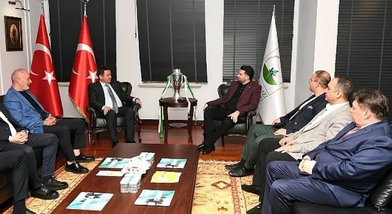Bursaspor'un şampiyonluk kupası Osmangazi Belediyesi'nde