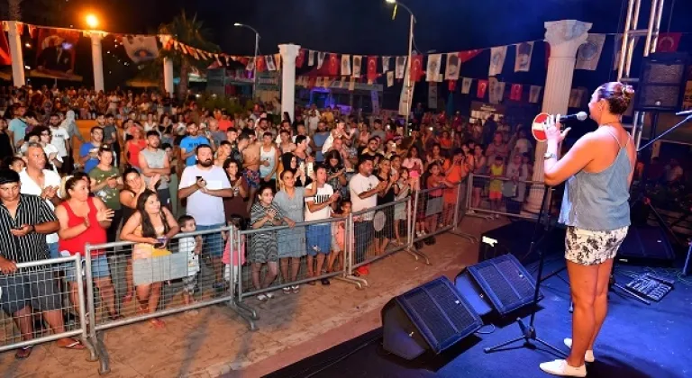 Büyükşehir Belediyesi Kent Orkestrası Kızkalesi’nde konser verdi