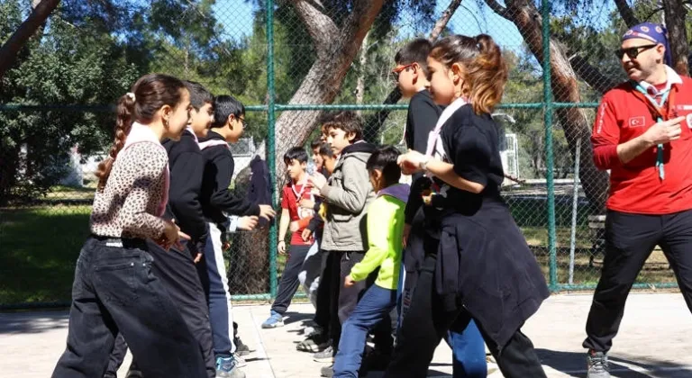 Büyükşehir, İzcilik Eğitim Programını Başlattı