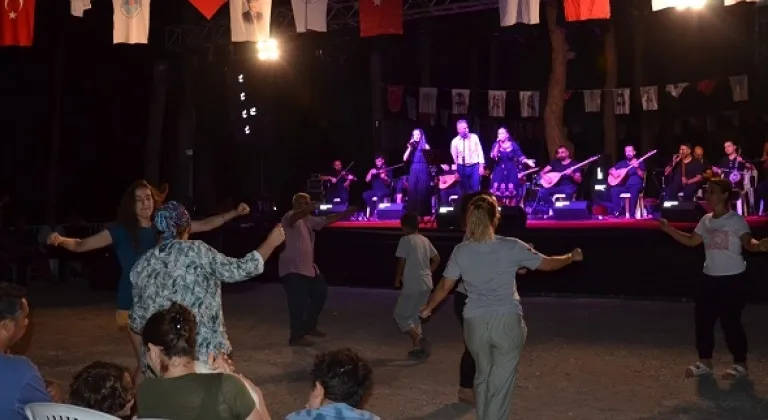 Büyükşehir’den Tarsus Çamalan’da Halaylı, Türkülü Konser