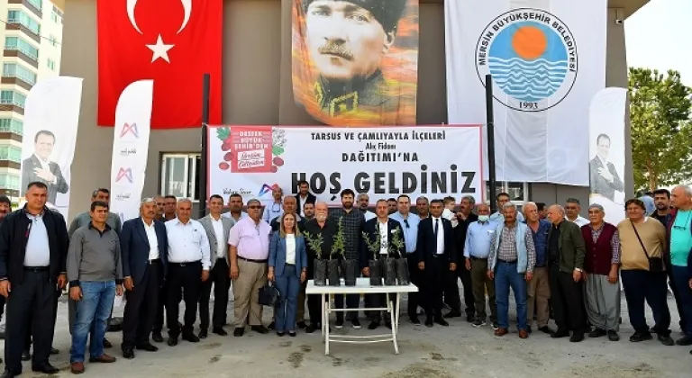 Büyükşehir’in çiftçilere fidan desteği devam ediyor