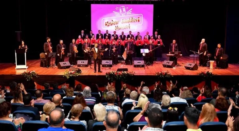 Büyükşehir’in Kursiyerleri ‘Bahar Esintileri’ Konseri İle Sahne Deneyimini Yaşadı