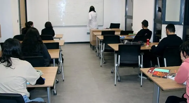Çankaya Belediyesinden 4.000 Öğrenciye Eğitim Desteği