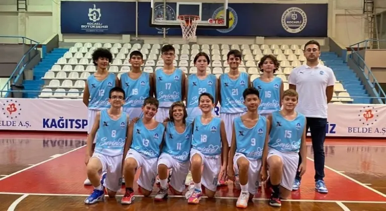 Çayırova basketbol altyapıda da doludizgin
