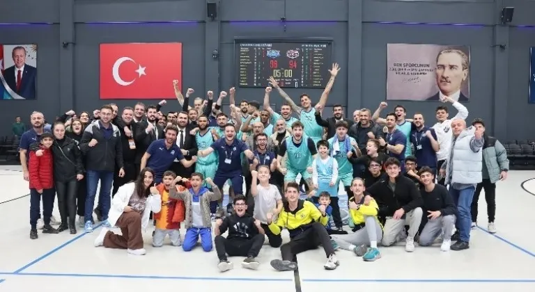 Çayırova Belediyesi, Süper Lig'e Yükselmek İçin Play-Off'lara Hazır