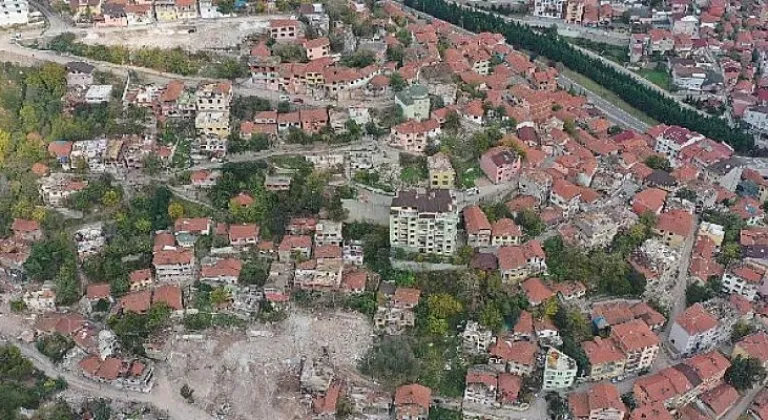 Cedit'te tahliyeler ve kira yardımları devam ediyor