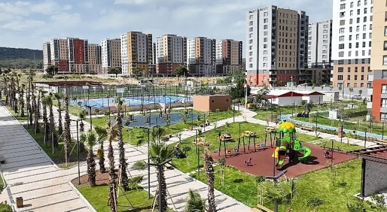 CHP Genel Başkanı Özgür Özel Antalya'da