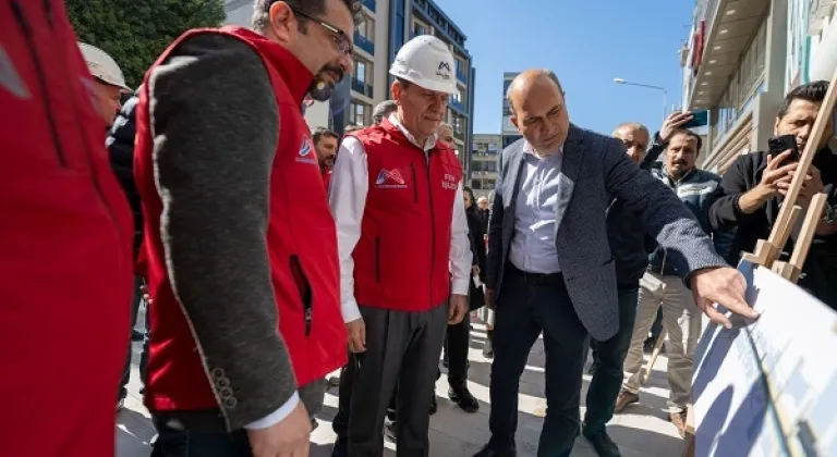 CHP’li Seçer İstiklal Caddesi esnafına seslendi