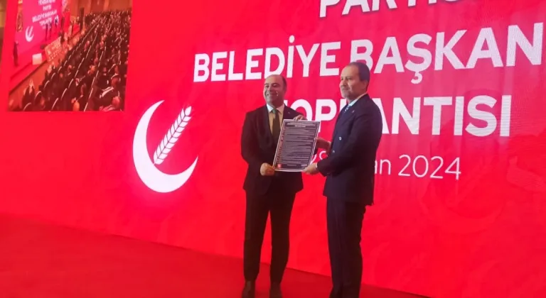 Çiftçi: 'Ahlaklı Belediyecilik Protokolü” belgesini Dr. Fatih Erbakan’dan teslim aldı