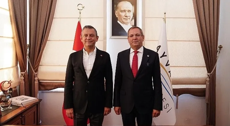 Cumhuriyet Halk Partisi Genel Başkanı Özgür Özel Ayvalık'ta