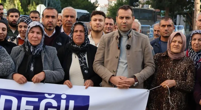 DEM Parti Adıyaman Örgütü Halfeti’de: 'Kayyumlar geri çekilene kadar mücadelemiz sürecek'  - Videolu Haber