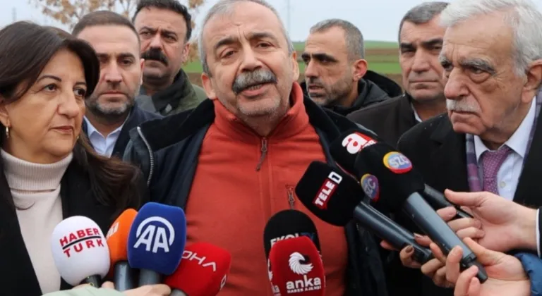 DEM Partisi İmralı Heyeti, Figen Yüksekdağ ve Semra Güzel’i ziyaret etti