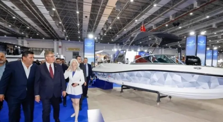 Deniz ve Tekne Severler İzmir'de Buluştu