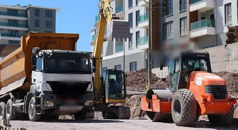 Derince Trafo Sokak'ta toprakarme imalatına devam
