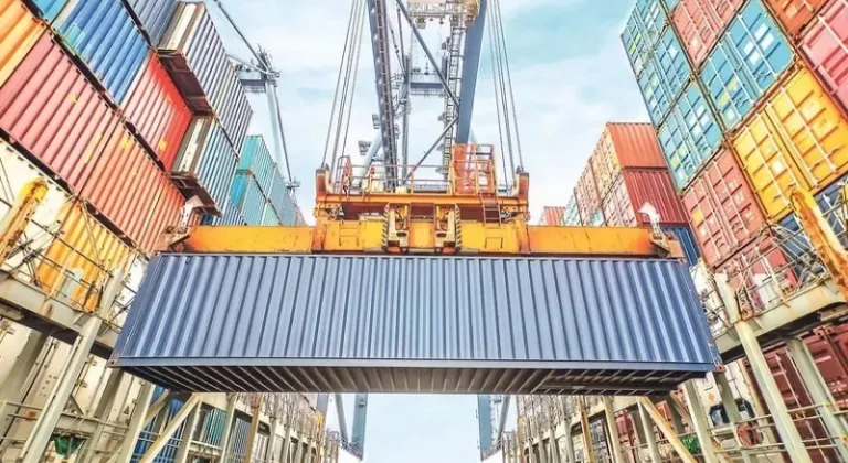 Dış ticaret açığı ekim ayında yüzde 34,4 arttı