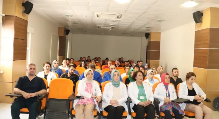 Doç. Dr. Çelik, kuduz hastalığı konusunda uyardı