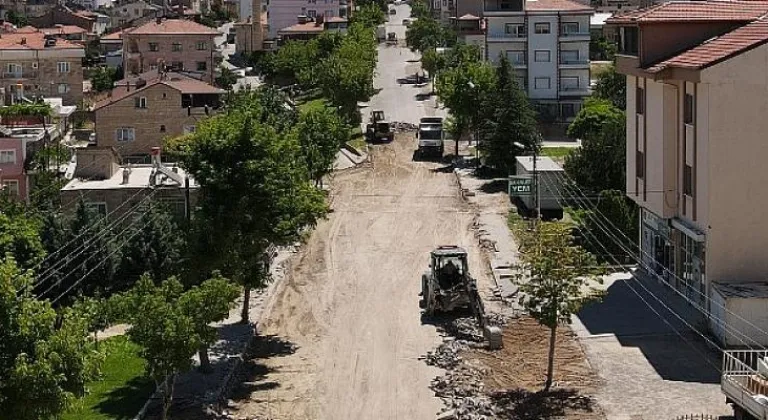 DR. Sadık Ahmet Caddesi’nde Yol Söküm Çalışmaları Başladı
