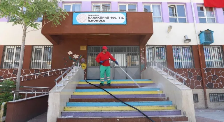 Eğitim sezonu öncesi okullarda kapsamlı temizlik