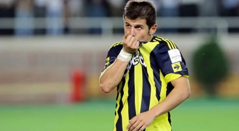 Emre Belözoğlu yeniden Fenerbahçe'de