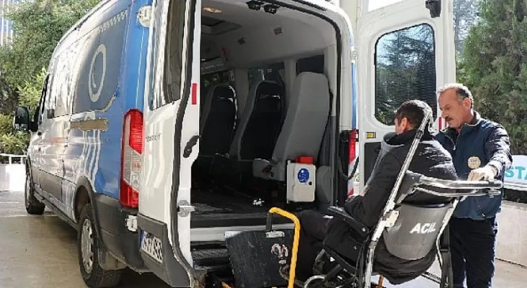 ''Engelsiz Taksi'' ile 6 bin 982 ulaşım hizmeti