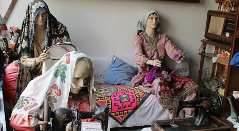 EÜ İletişim Fakültesinden iki ayrı sosyal sorumluluk projesi