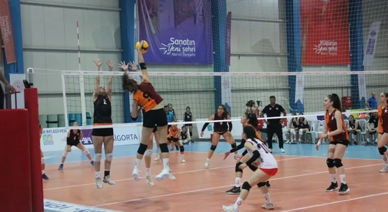 Festival Voleybol Altyapılar Türkiye Şampiyonası son etabı Mersin’de başladı