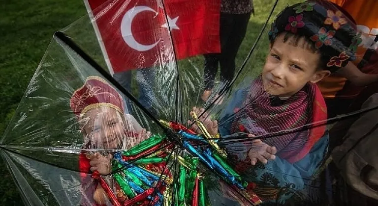 Festivalin renkleri karelere yansıdı