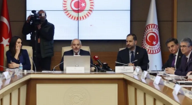 Finlandiya'nın NATO'ya katılımı TBMM Komisyonu'ndan geçti