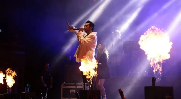 Gazapizm, Konserinde On Binlerce Kişiye Unutulmaz Bir Gece Yaşattı