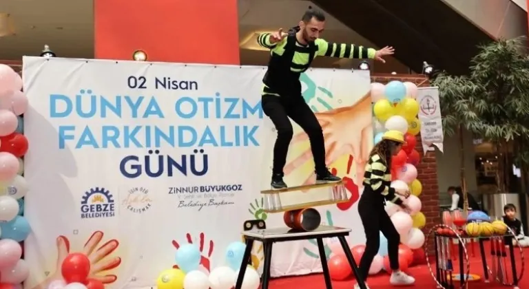 Gebze’de 'otizm' farkındalığı
