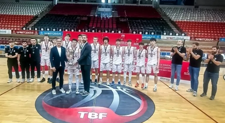 Gemlikli Gençler U18 Türkiye Şampiyonası'nda İkinci Oldu