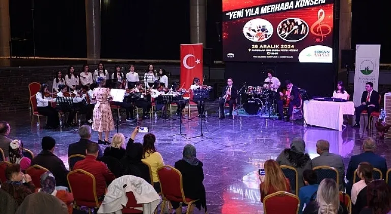 Gençlik Orkestrası ve Korosu'ndan muhteşem yeni yıl konseri