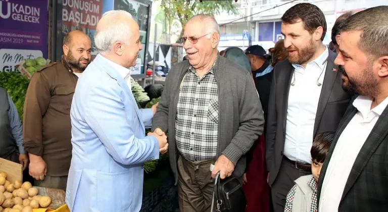 Gültak, Pazarcı Esnafını ve Vatandaşları Dinledi