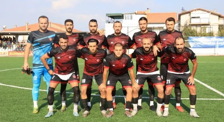 Güzelbahçe Belediye Spor liderlik virajında