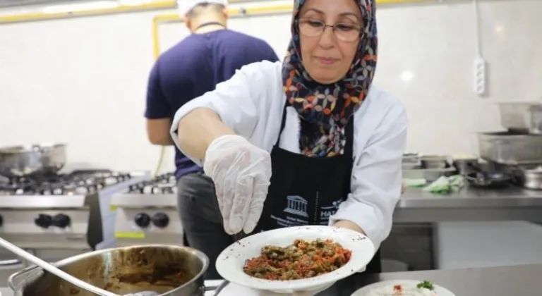 Hatay'ın tarihi lezzetleri masaları süslüyor