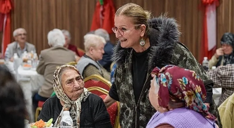 Huzurevinde iftar buluşması