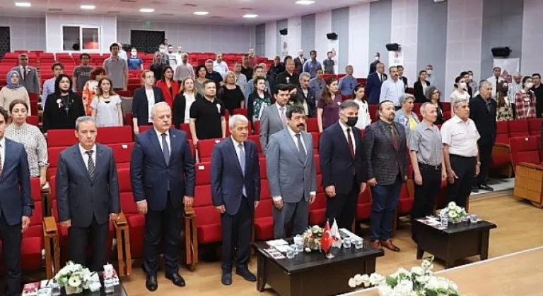 İKÇÜ Vakıflar Haftası Etkinliklerine Ev Sahipliği Yaptı