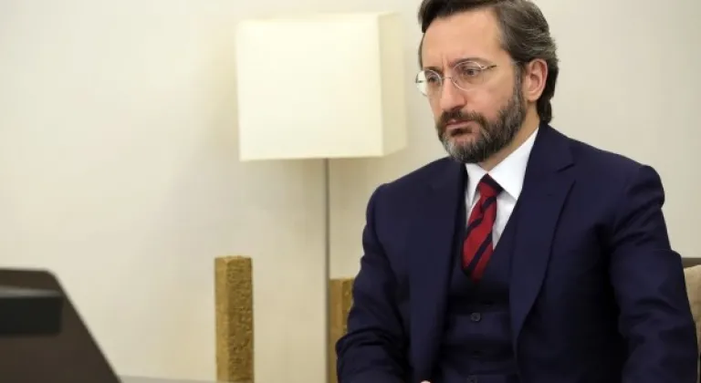 İletişim Başkanı Altun, basın mensuplarıyla bir araya geldi