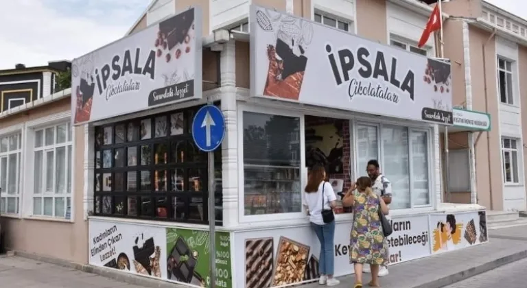 İpsalalı Kadınların El Emeği Çikolataları Raflarda